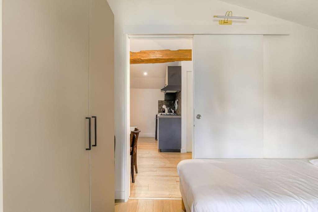 Le Francfort - Les Appartements De L'Olivier Loyettes Exteriör bild